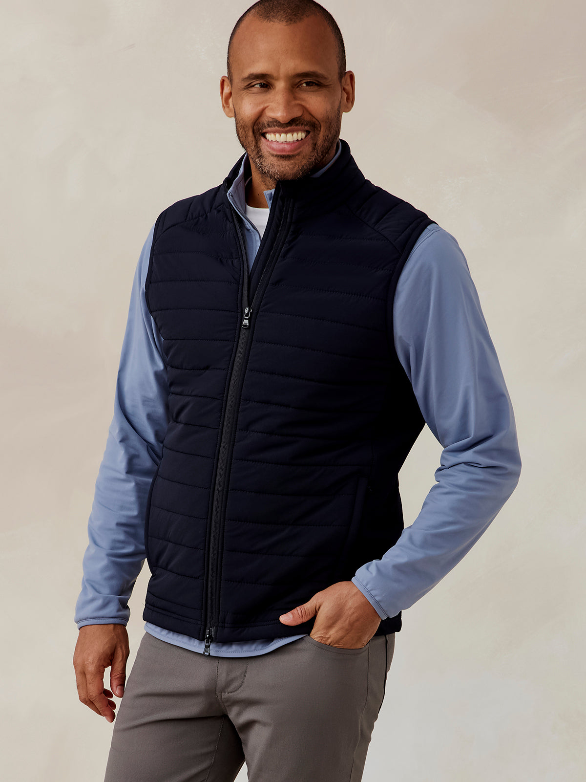 Tasc Hilltop Hybrid Vest in Black